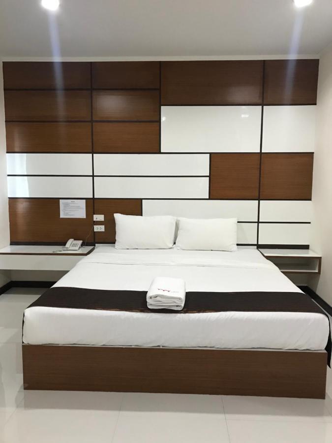 Ttt Hotel Hat Yai Exterior foto